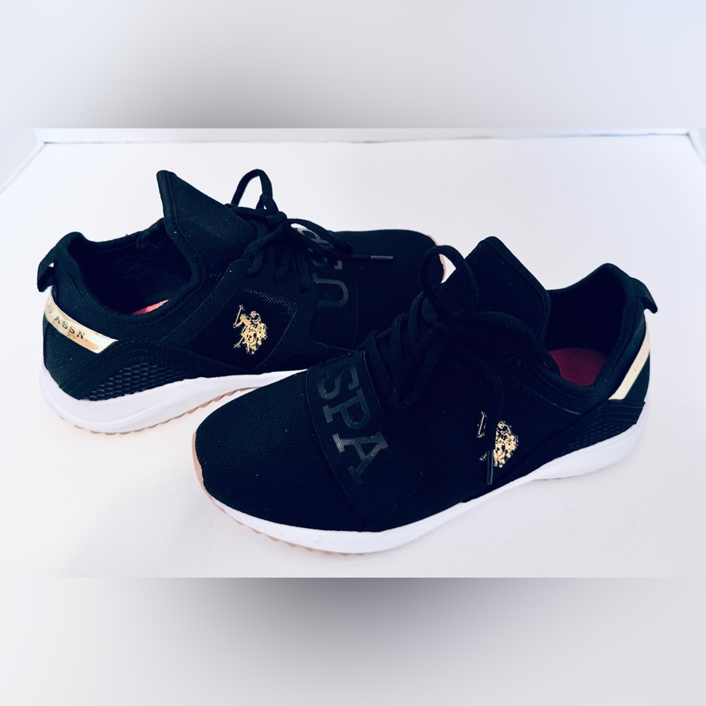 USPA U.S Polo Assn. Women's Size 7 Black  Slip on Sneaker Shoes Ties Textured